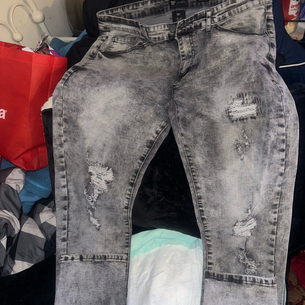 Men’s Waimea riped jeans size 36/32